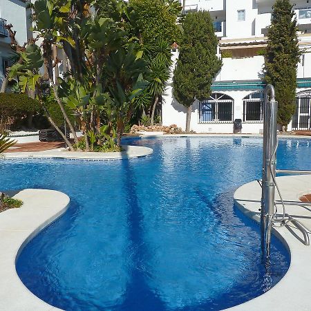 Apartamentos Pueblo Quinta Беналмадена Екстериор снимка