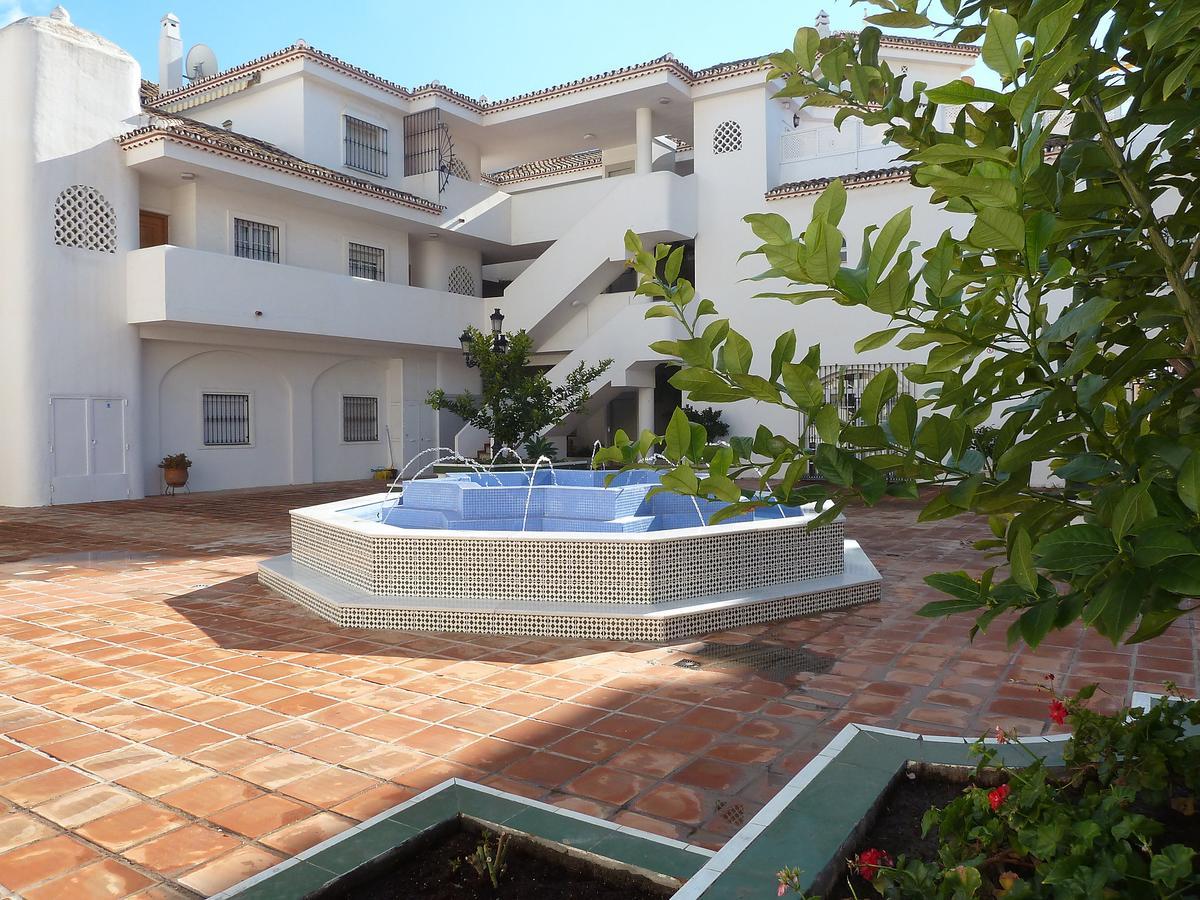 Apartamentos Pueblo Quinta Беналмадена Екстериор снимка